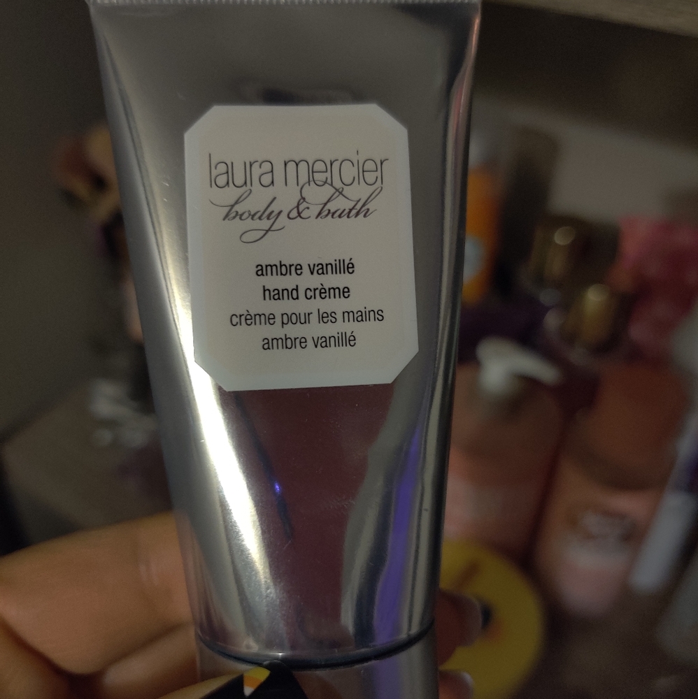 Laura mercier ambre vanille hand cream